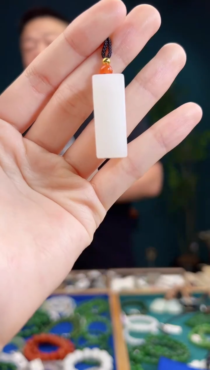 颈饰未镶嵌和田玉多样性发货 拍一单发一个