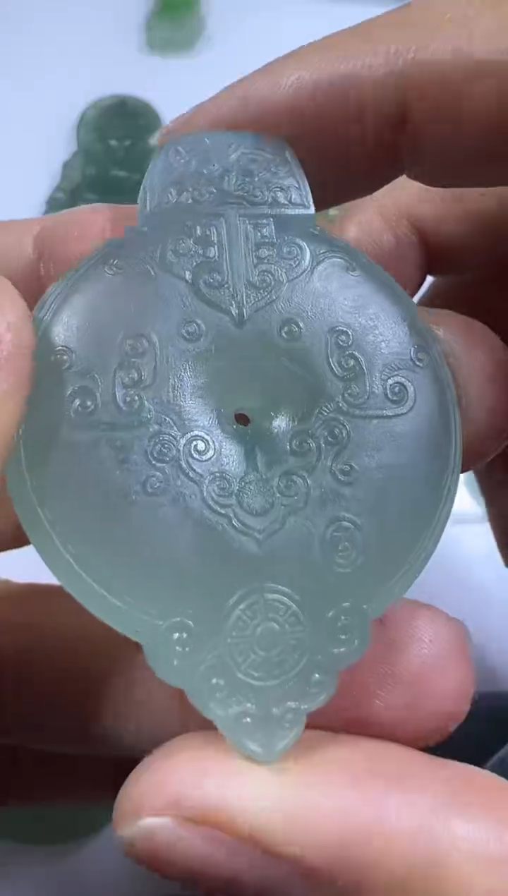 【闪购商品】定制翡翠未镶嵌扣子