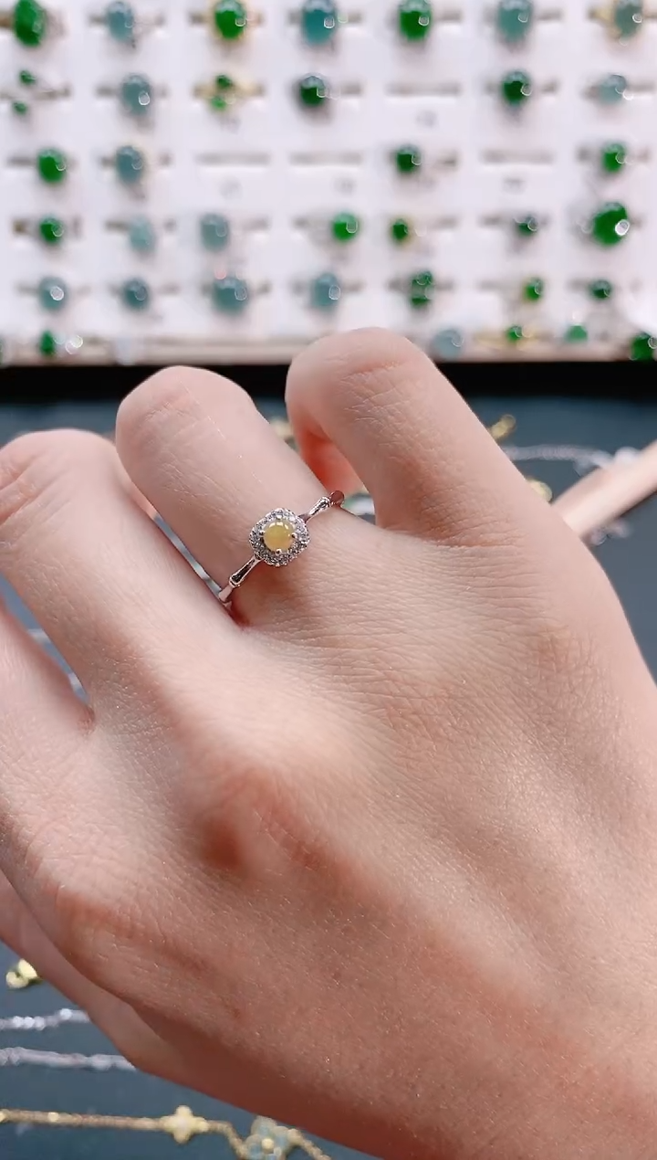 【闪购商品】翡翠戒指银S925镶嵌天然翡翠