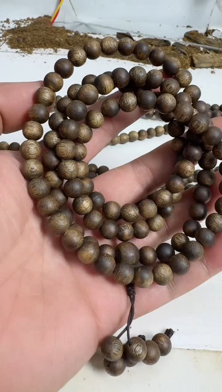 【闪购商品】沉香手串乌身0.8规格多圈24克