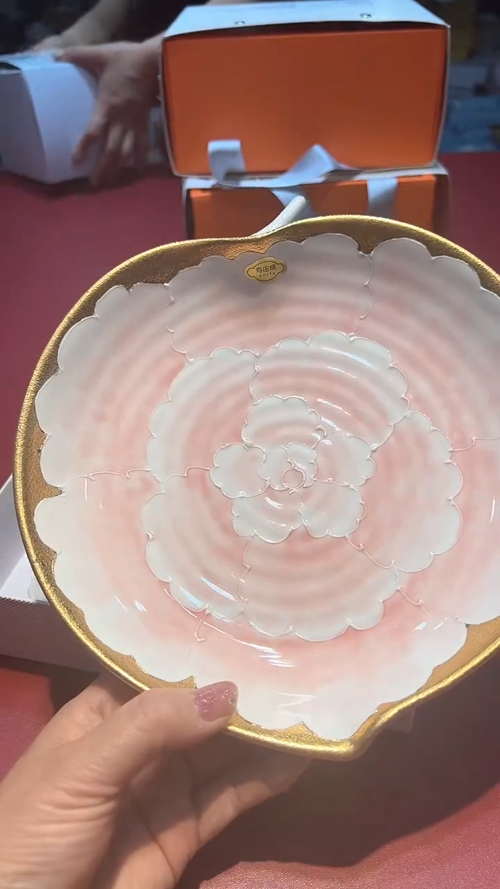 【闪购商品】瓷片锅碗瓢盆一件不剩