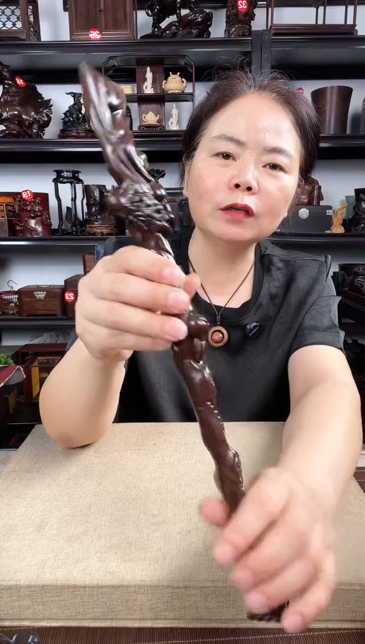 木猴子痒痒挠老李红木工艺品