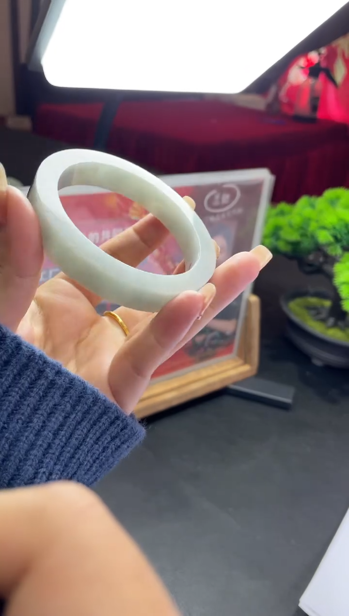 【闪购商品】定制翡翠手镯未镶嵌手镯DDQ/发一件