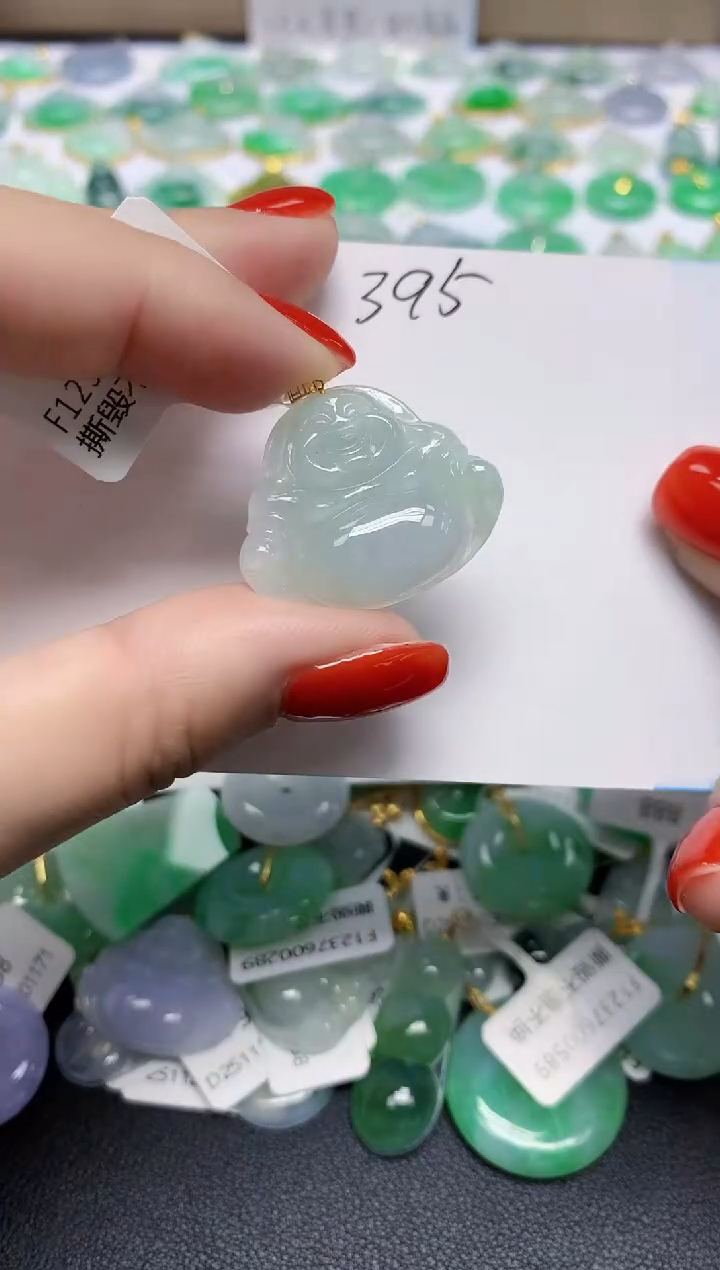 颈饰18K金镶嵌翡翠天然缅甸翡翠A货翡翠百元以上9元证书费自理