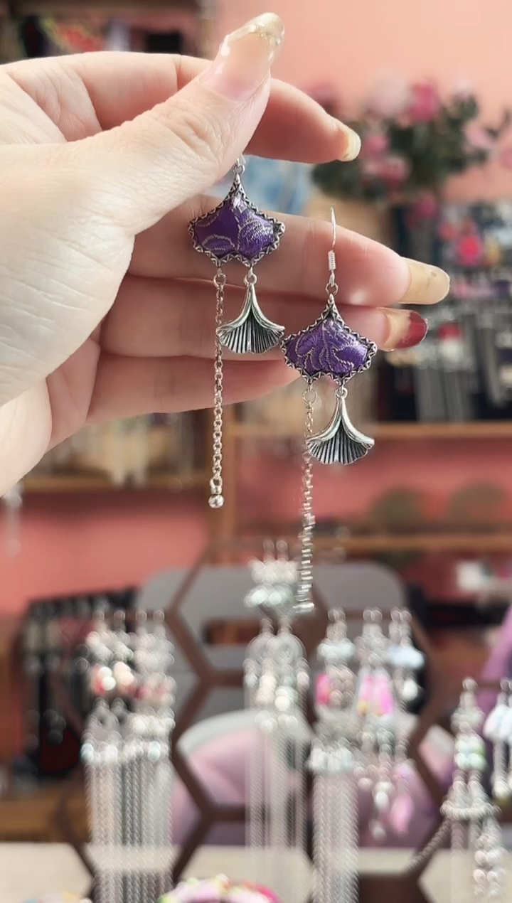 艺枝独绣手工饰品269