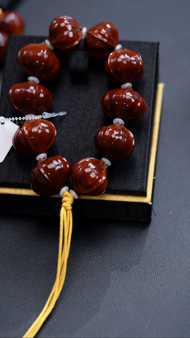 手串橄榄核孙*生四花素核