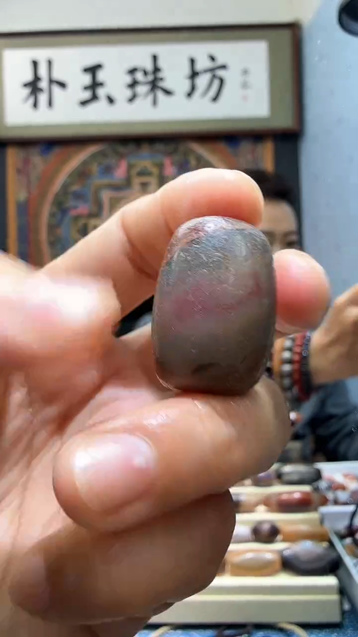 【闪购商品】玛瑙/玉髓颈饰未镶嵌桶珠26*19