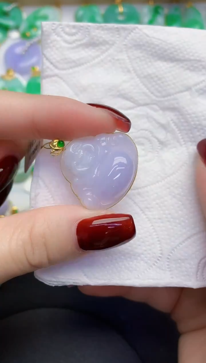 颈饰18K金镶嵌翡翠缅甸天然翡翠A货