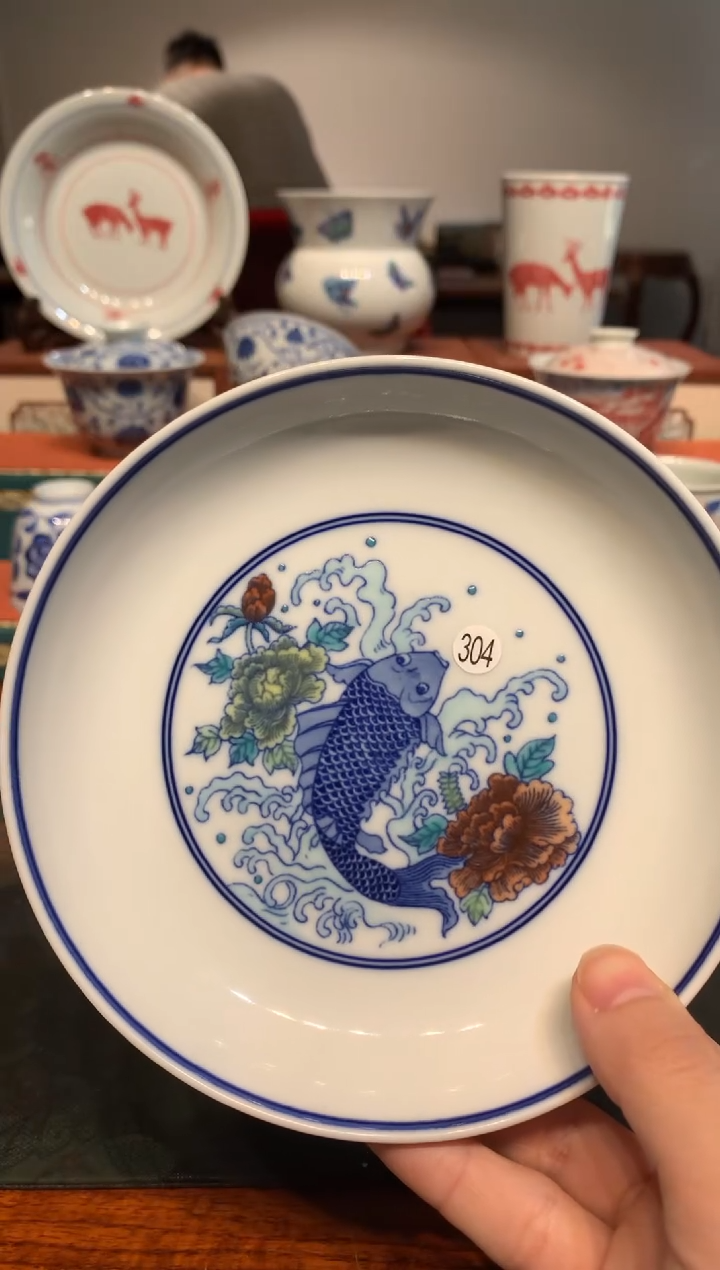 汪*京304斗彩锦上添花壶承微瑕cl105
