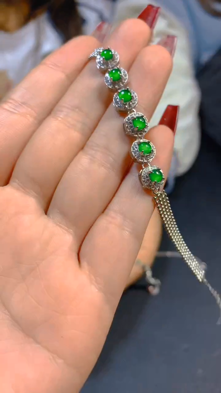 【闪购商品】翡翠手链未镶嵌0649181400多样性发一