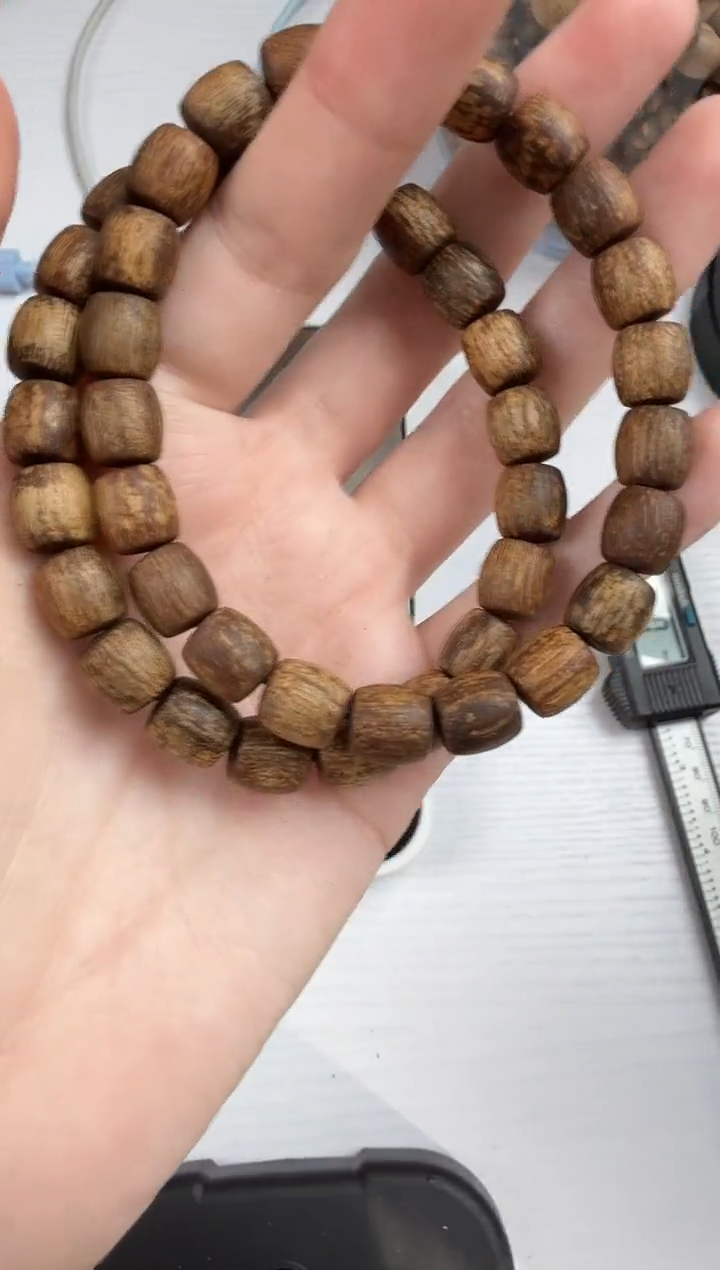 沉香沉香碎屑海南红土沉水鼓珠08多样性发其一