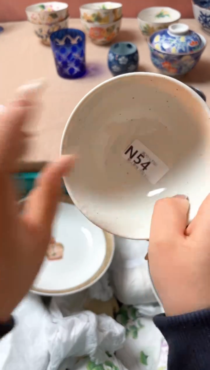 瓷片何*红瓷器瓷器N54