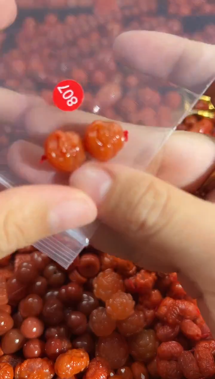 颈饰未镶嵌南红玛瑙1