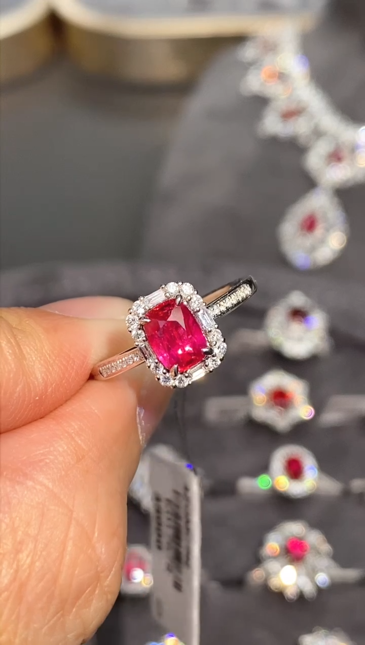 【闪购商品】红宝石戒指18K金镶嵌1.09ct/新年开工价