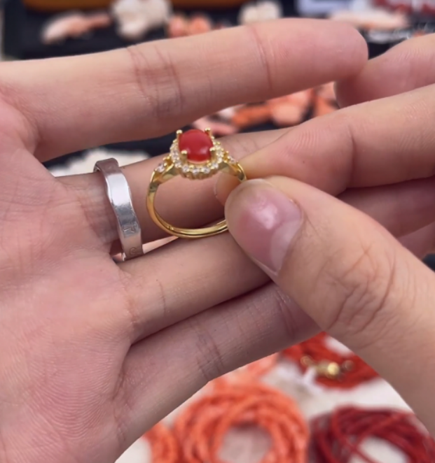 海底首饰合集 vintage回流首饰孤品（阿卡带钻蛋面戒）