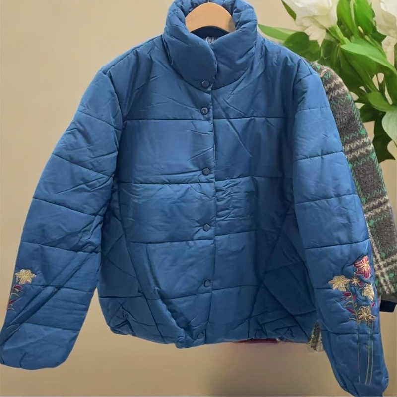 991-立领保暖休闲外套中老年女装短款刺绣