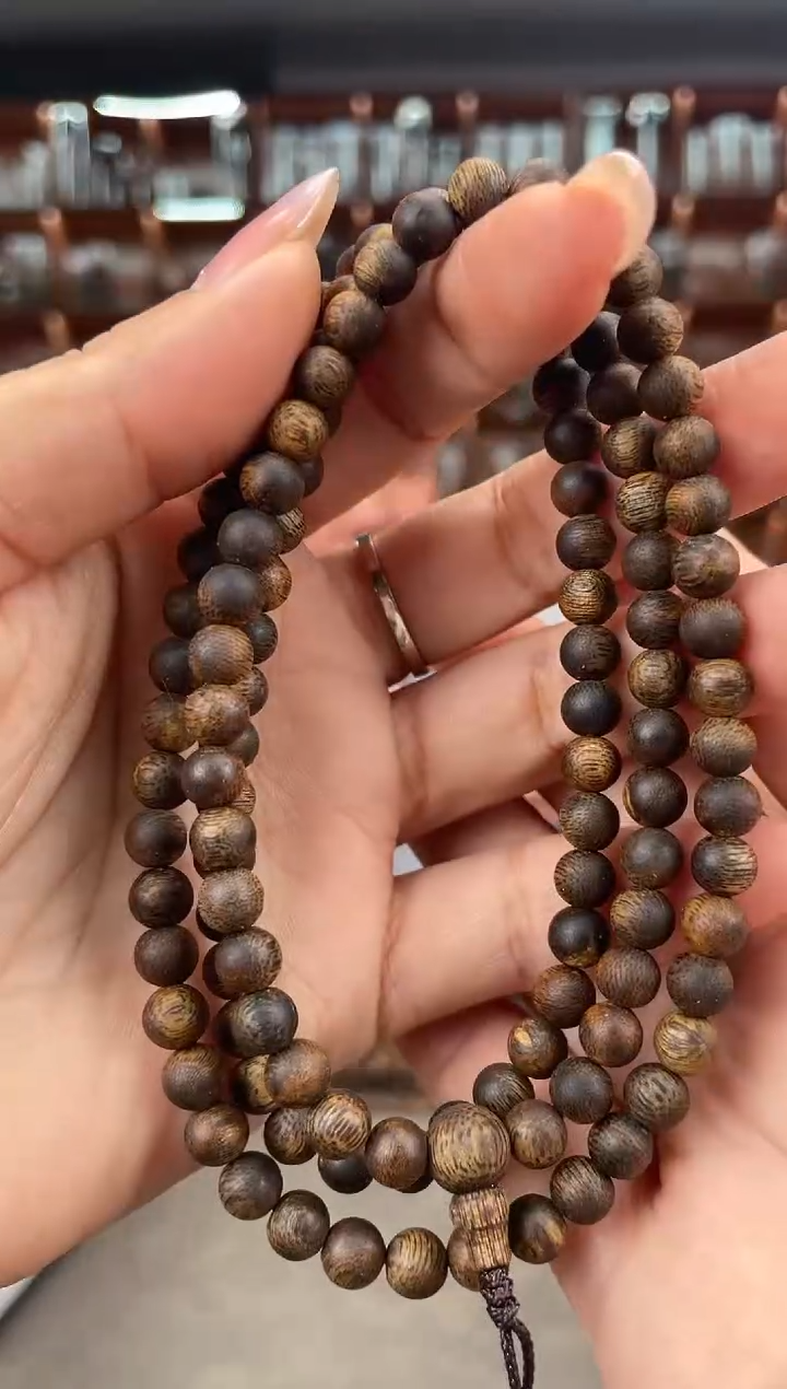 【闪购商品】沉香手串24号老料国香绿奇楠多样性发一条