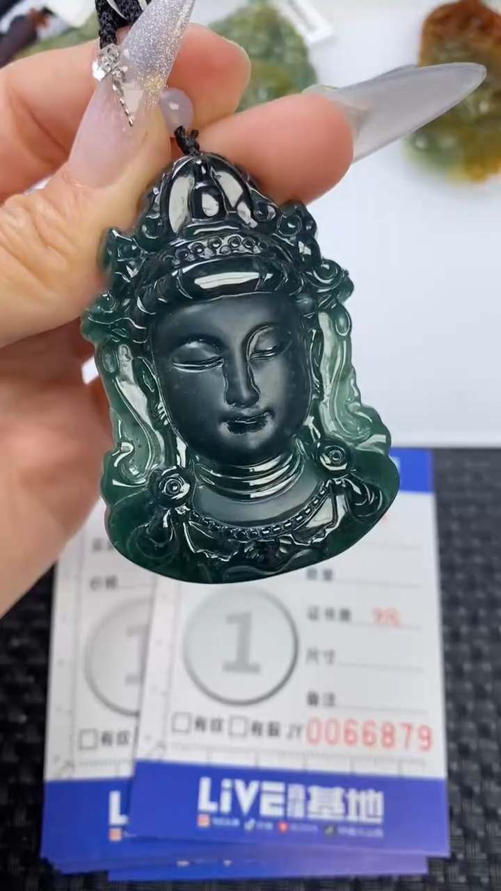 【闪购商品】翡翠颈饰未镶嵌1111111111111111