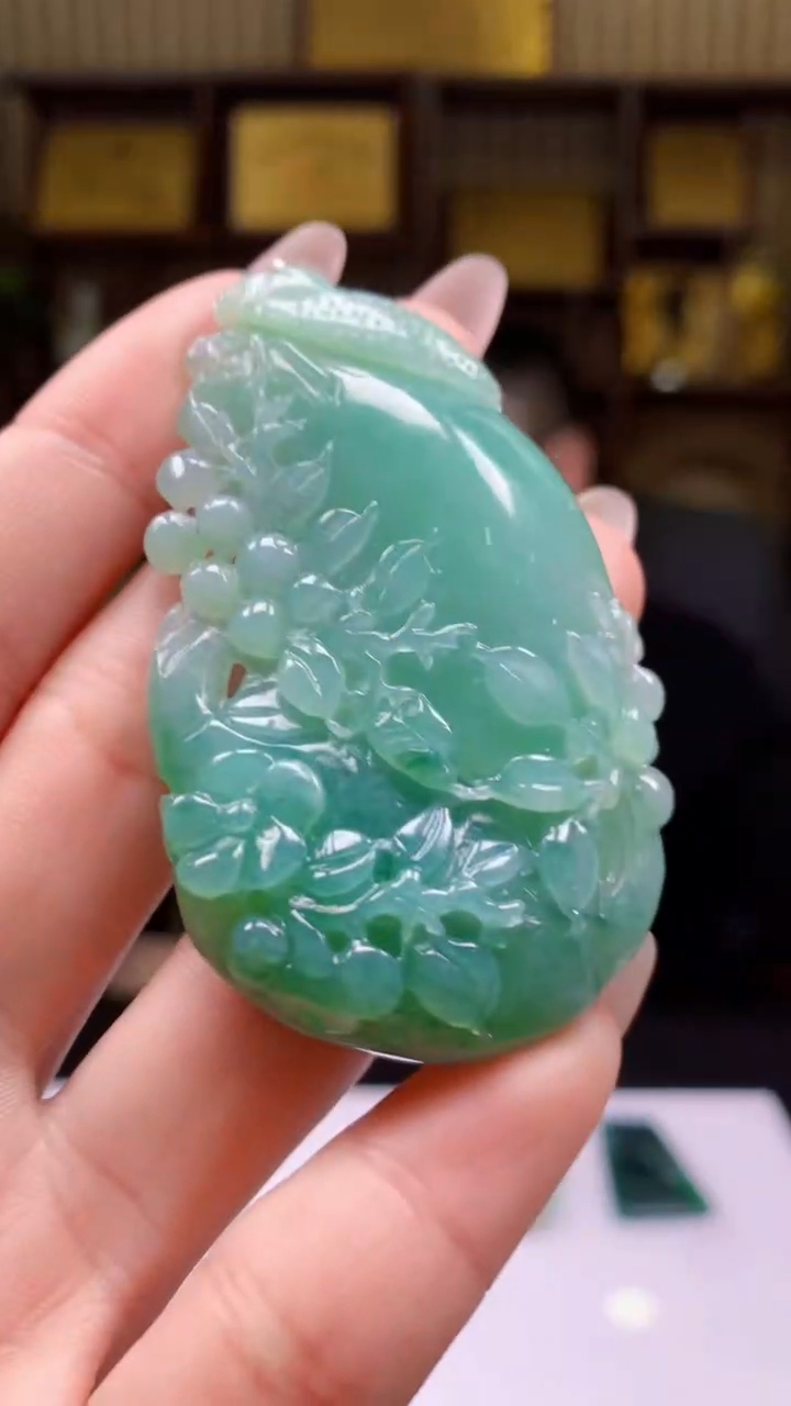 【闪购商品】定制翡翠未镶嵌1071ry-毛货挂件66