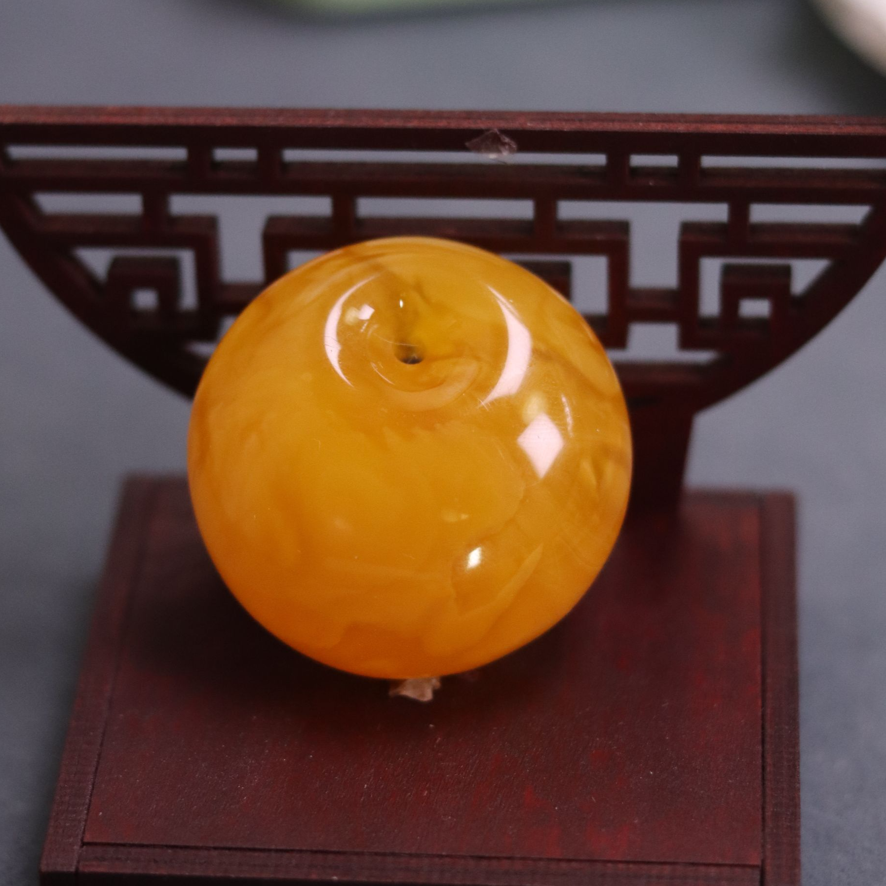 蜜蜡公主扣未镶嵌.