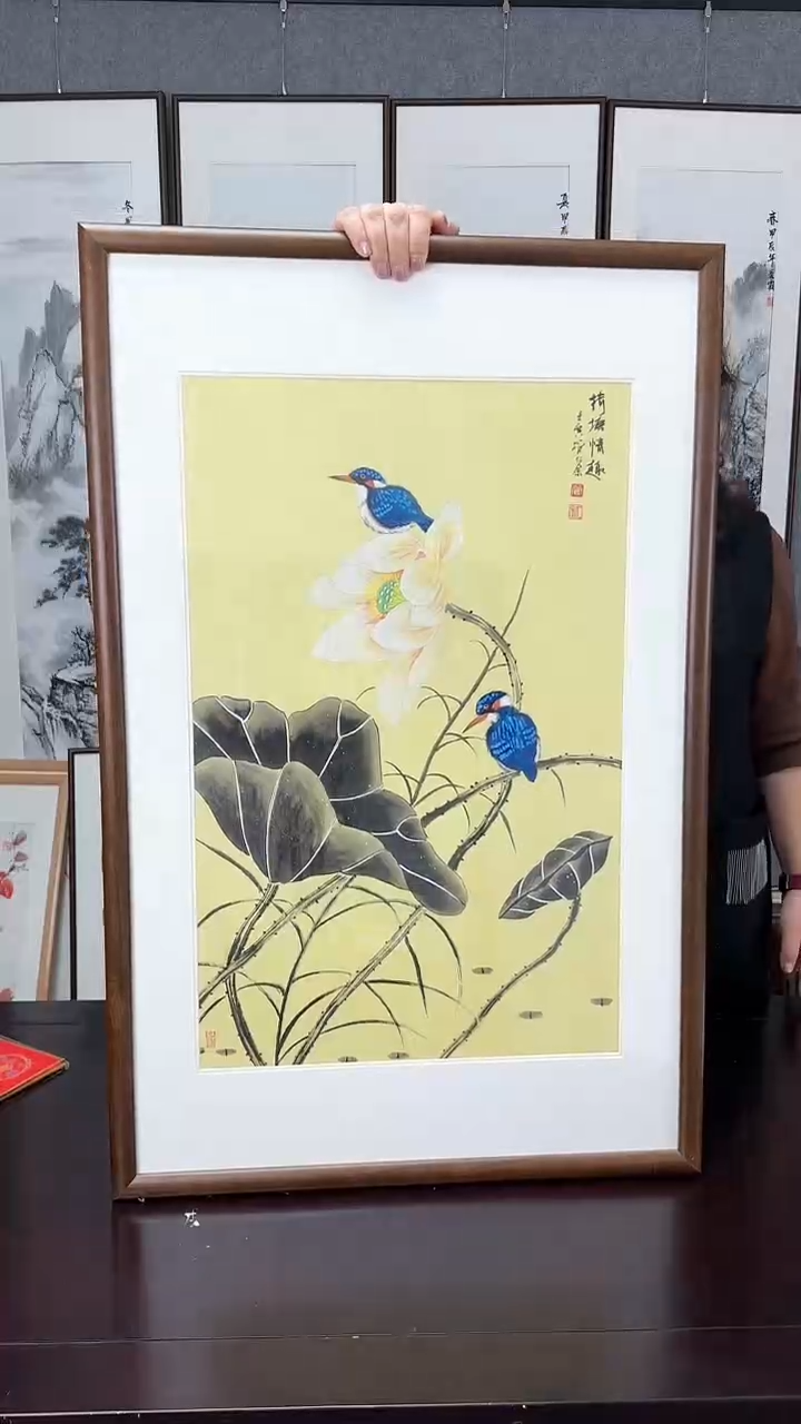 【闪购商品】国画实木装裱60*90 荷花麻雀