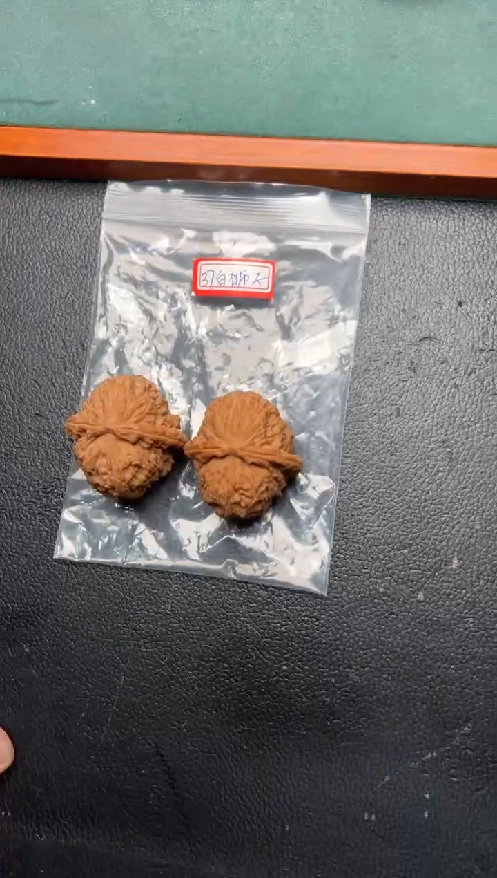 把件文玩核桃37白狮子