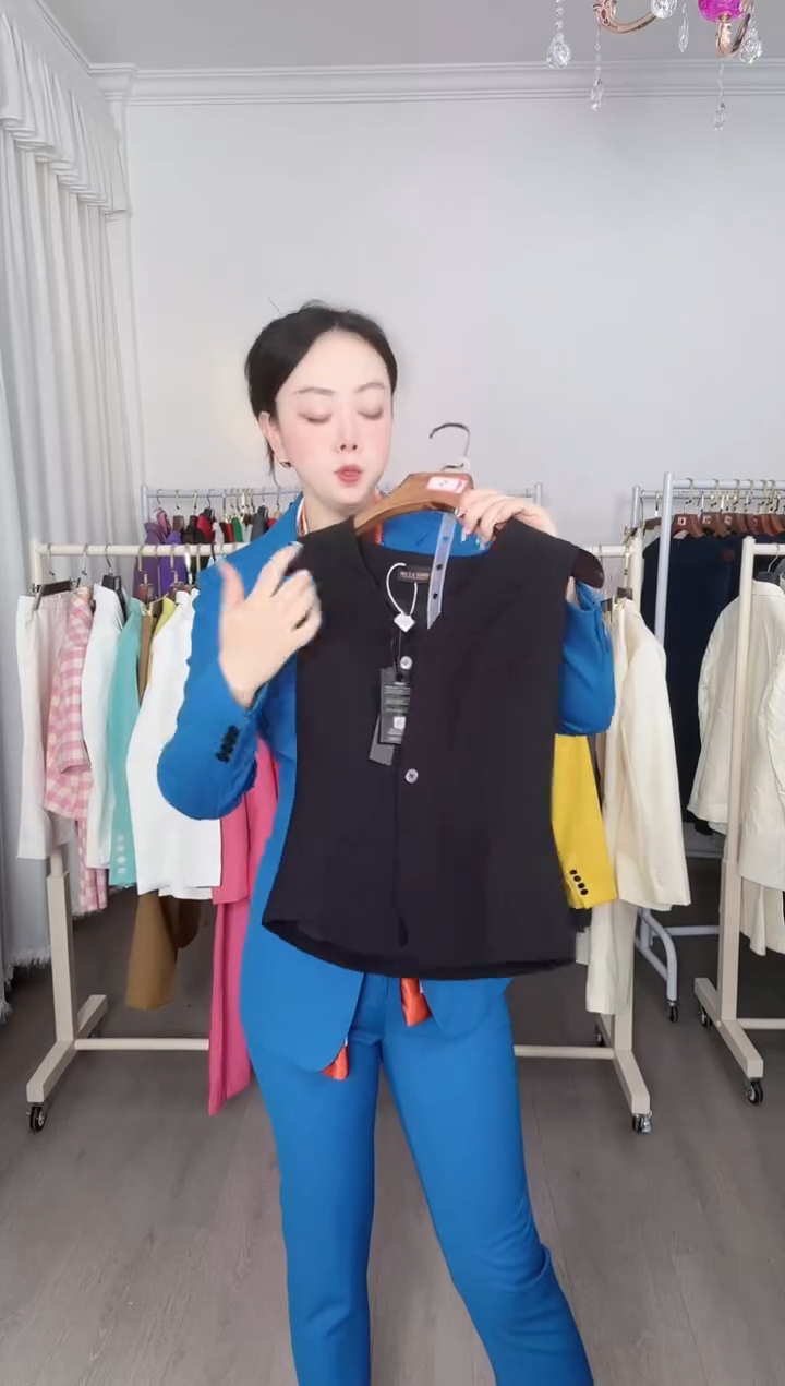 S码单马甲（不退不换、高品质西装现货清仓处理）