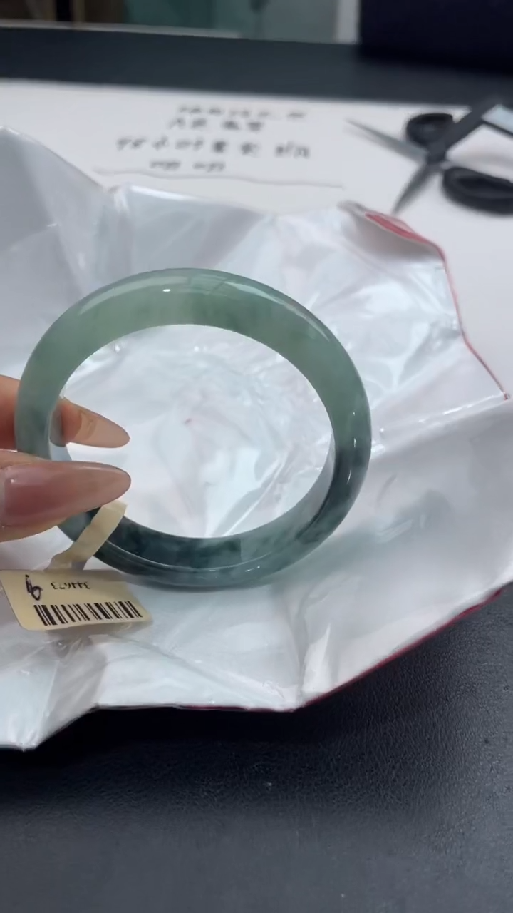 【闪购商品】翡翠手镯未镶嵌9翡翠手镯
