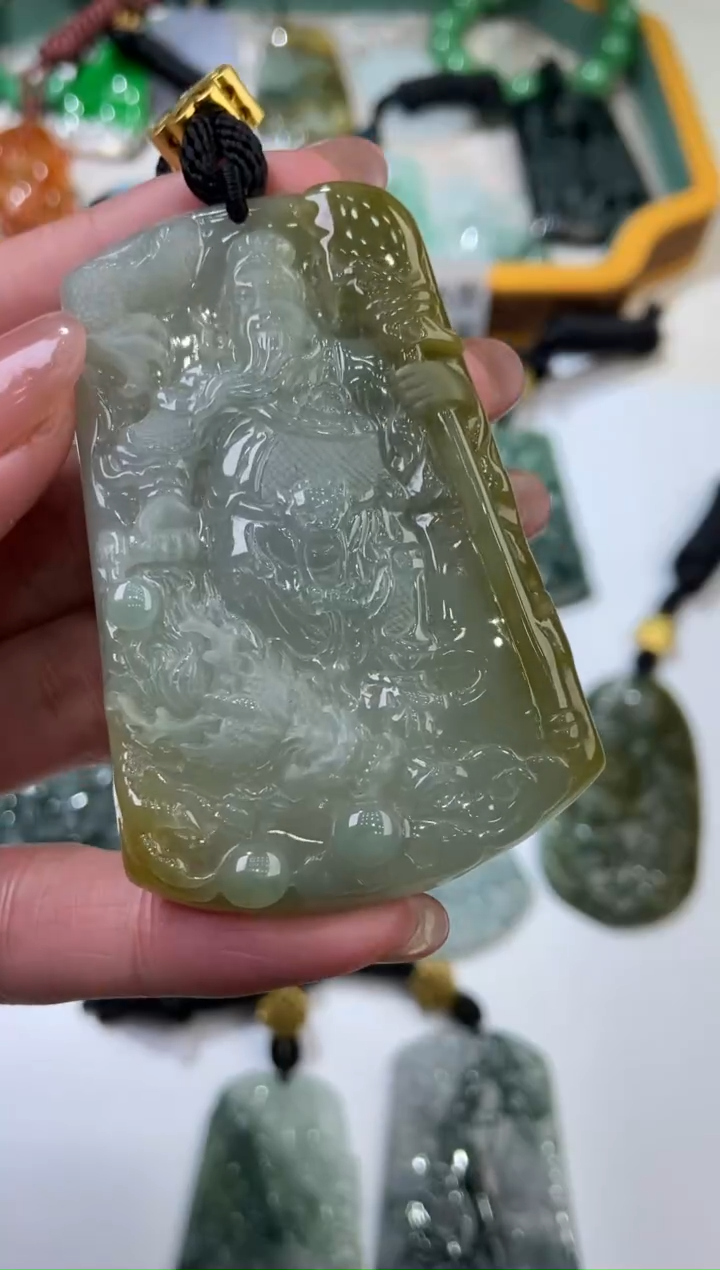 【闪购商品】翡翠挂件未镶嵌273116