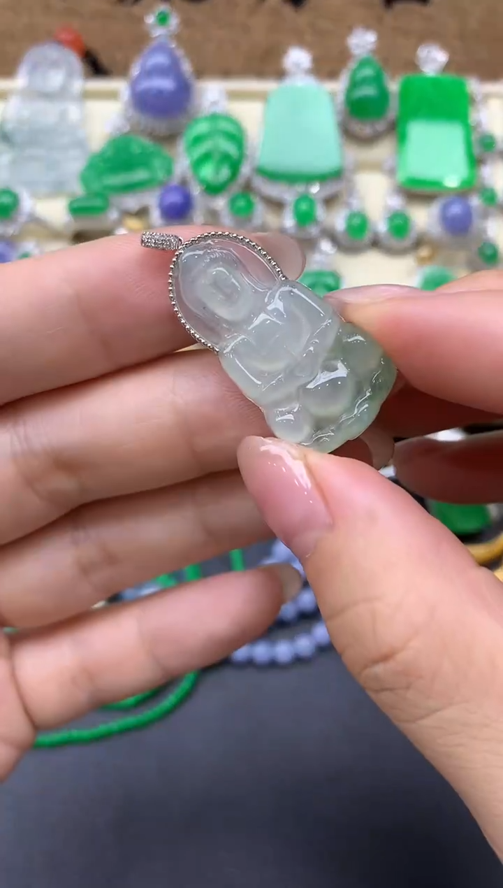 【闪购商品】翡翠颈饰18K金镶嵌177-中国好珍宝