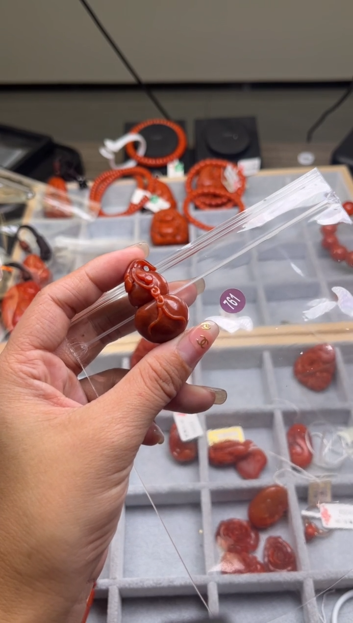 【闪购商品】南红玛瑙珠宝奇石未镶嵌761