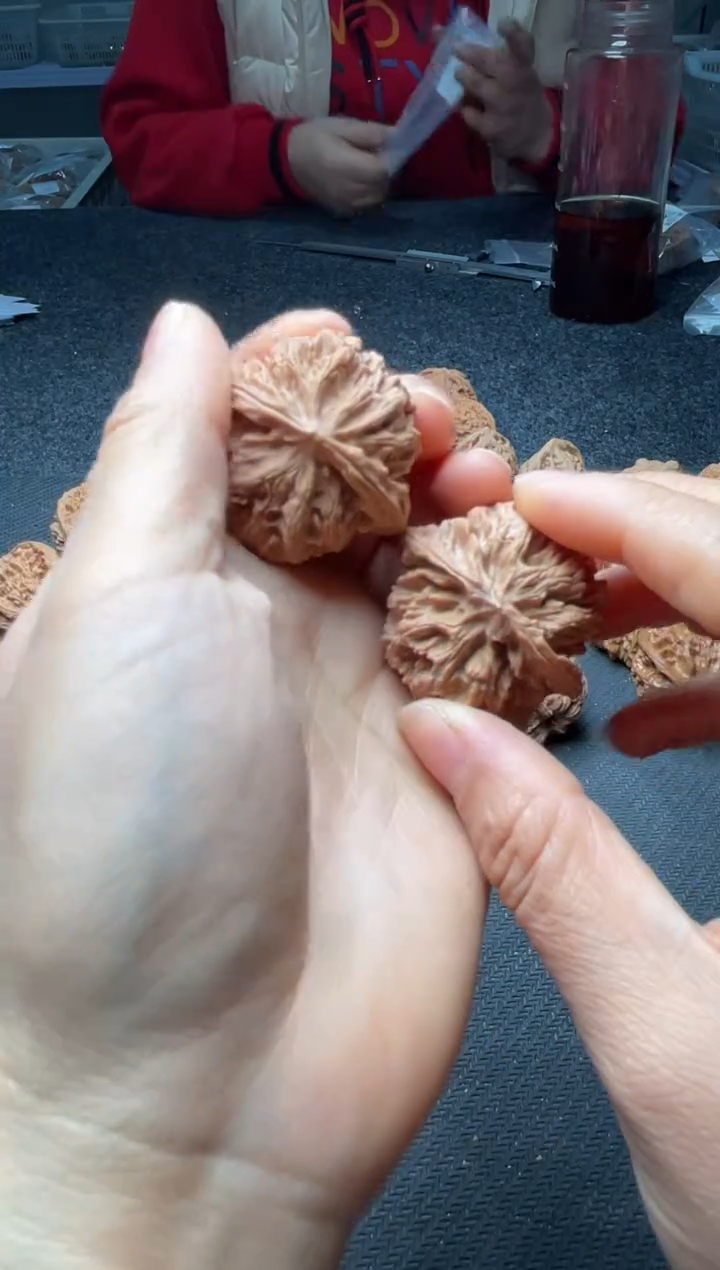 把件文玩核桃w339   苹果园 40尺