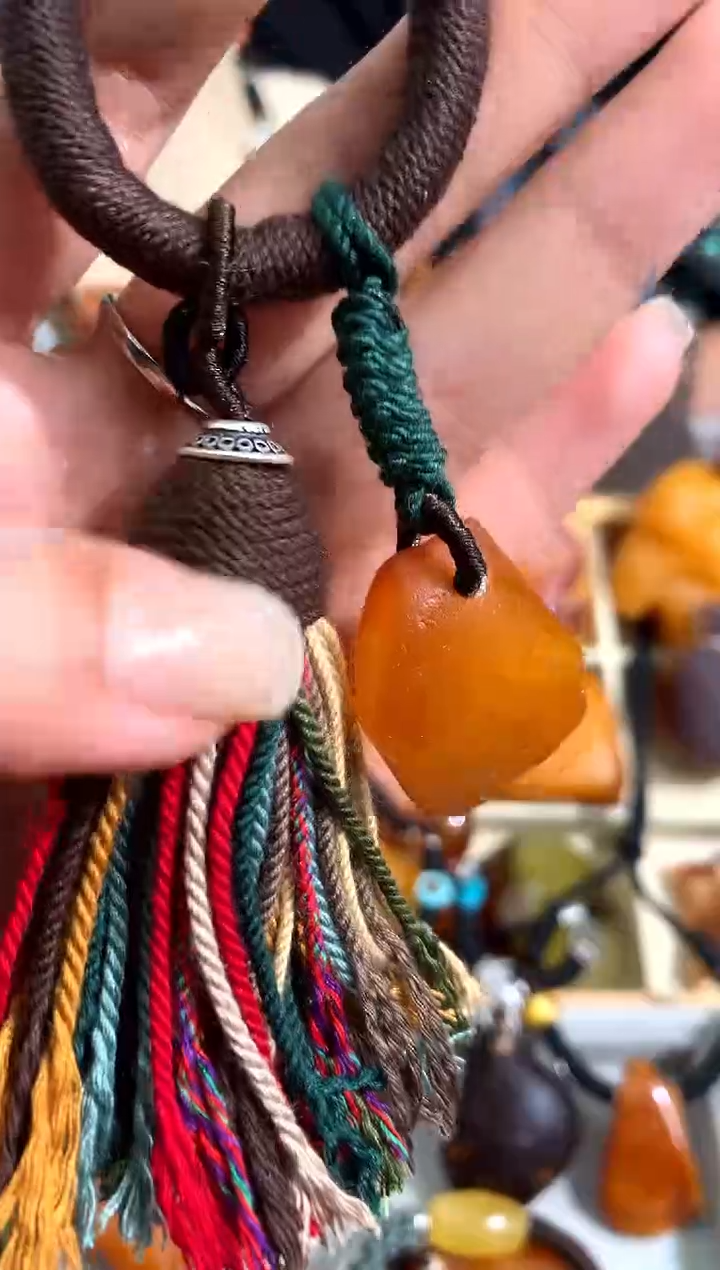 【闪购商品】蜜蜡裸石未镶嵌似玉