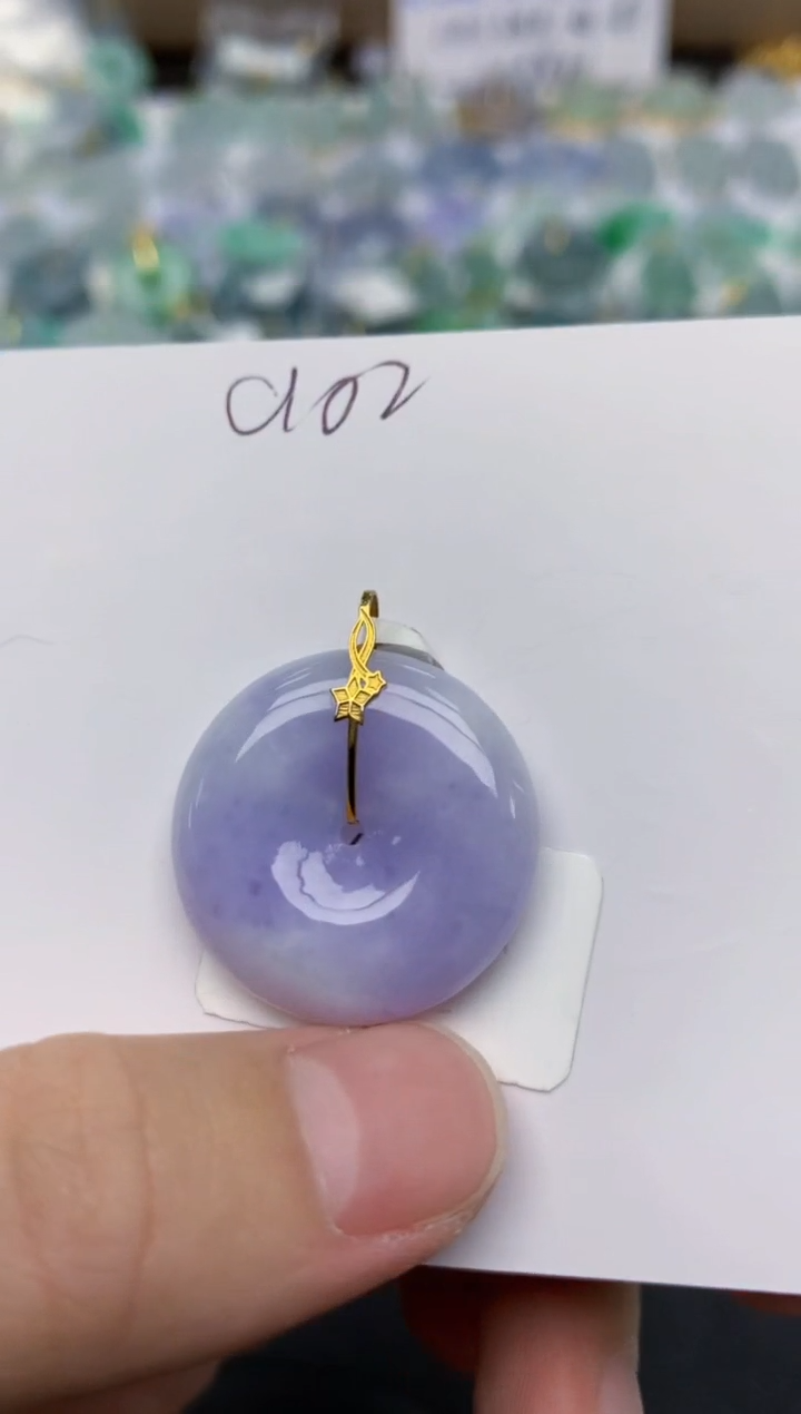 翡翠18K金镶嵌颈饰天然缅甸A货翡翠