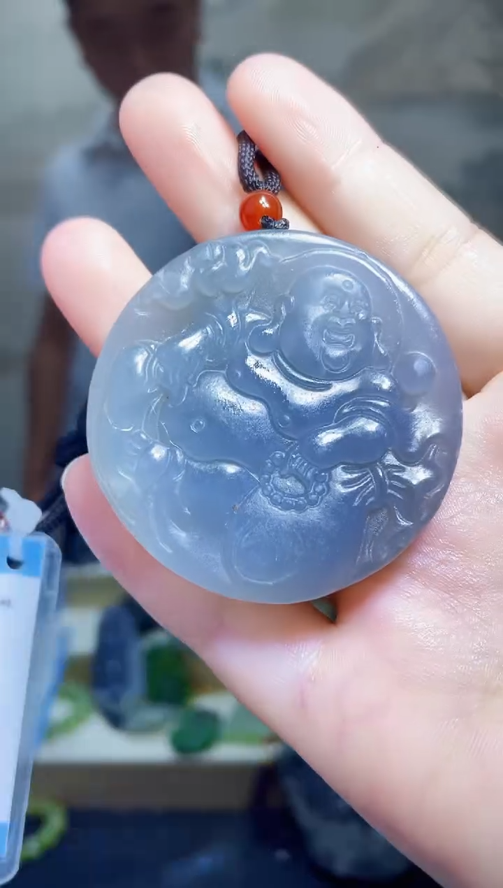 和田玉未镶嵌颈饰1