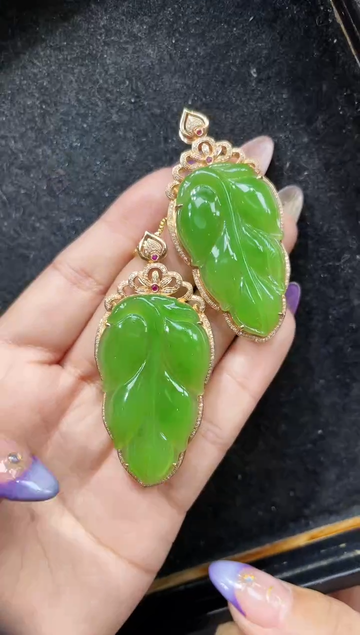 【闪购商品】和田玉吊坠18K金镶嵌多样性发一 