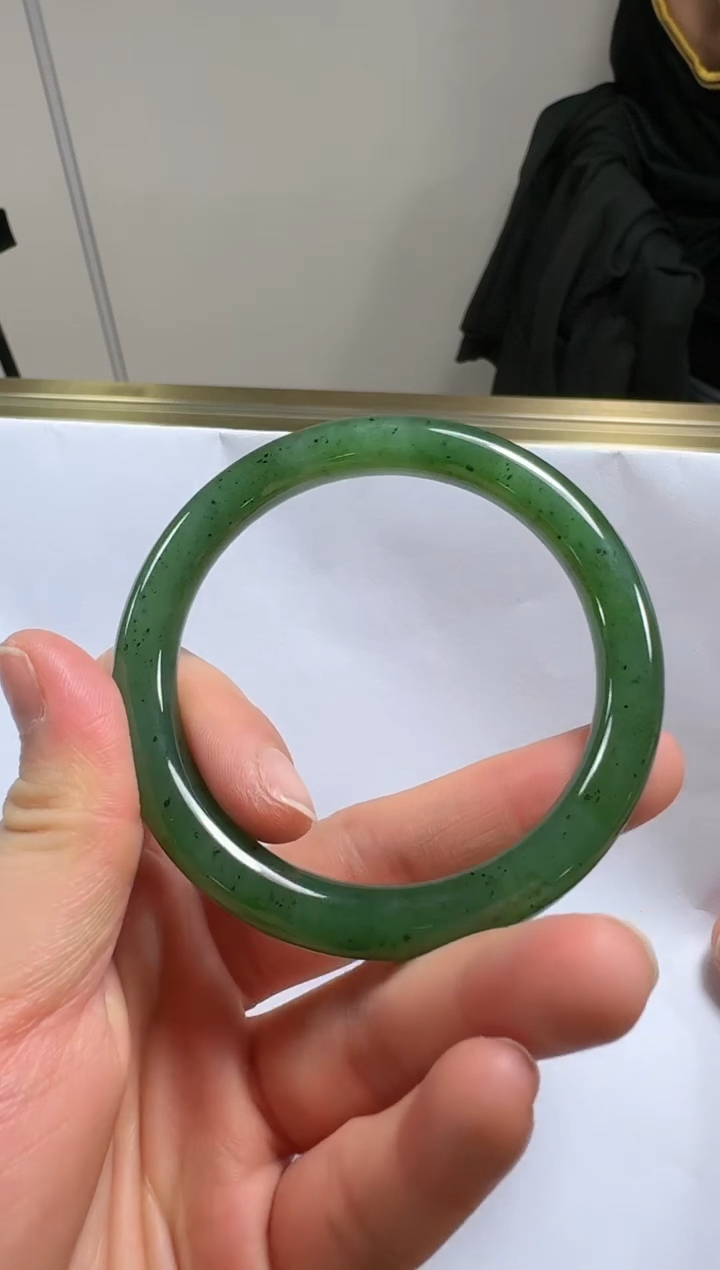 【闪购商品】和田玉（碧玉）未镶嵌手镯阿富汗碧玉
