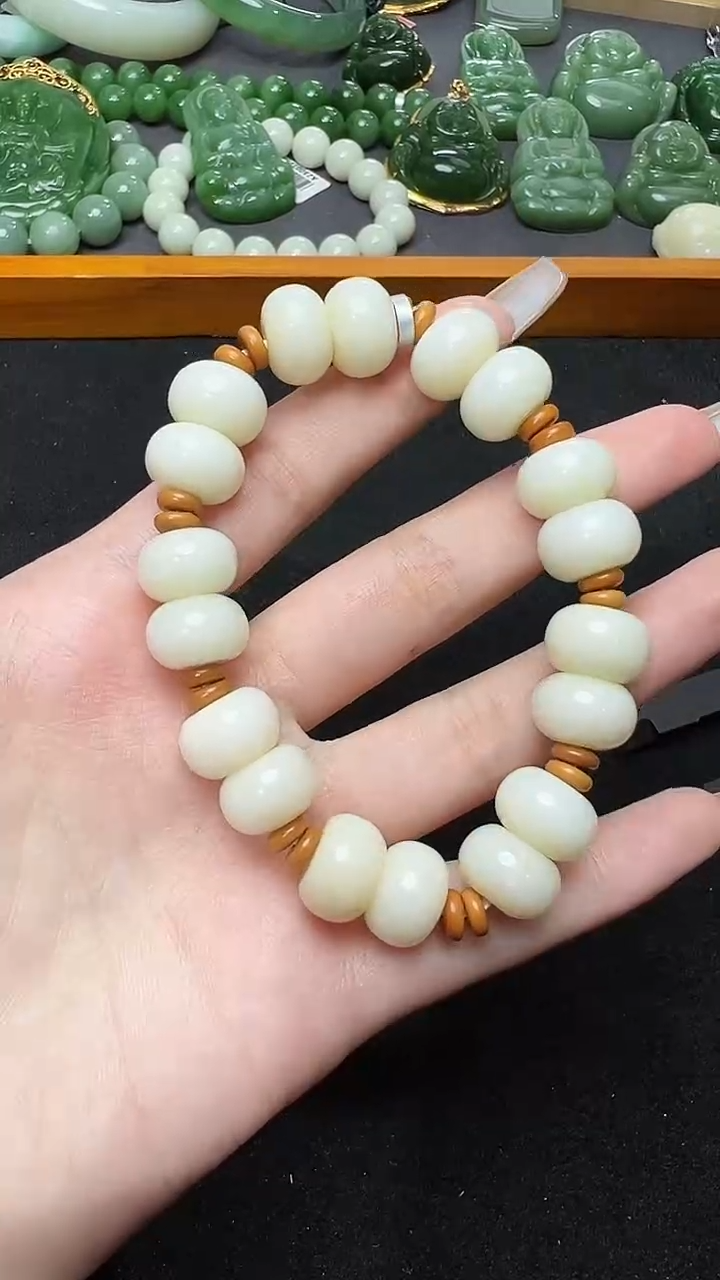 【闪购商品】和田玉手串未镶嵌56