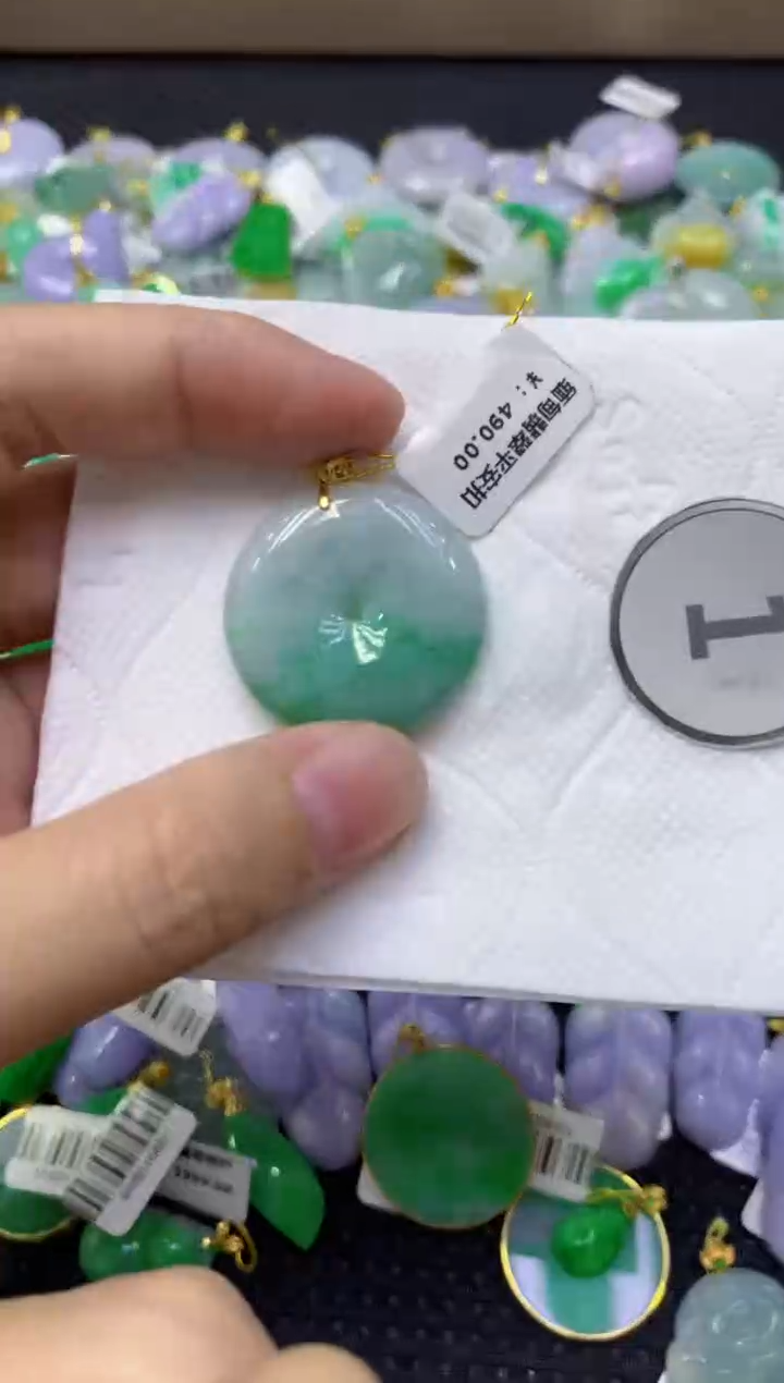 颈饰未镶嵌翡翠天然缅甸翡翠A货