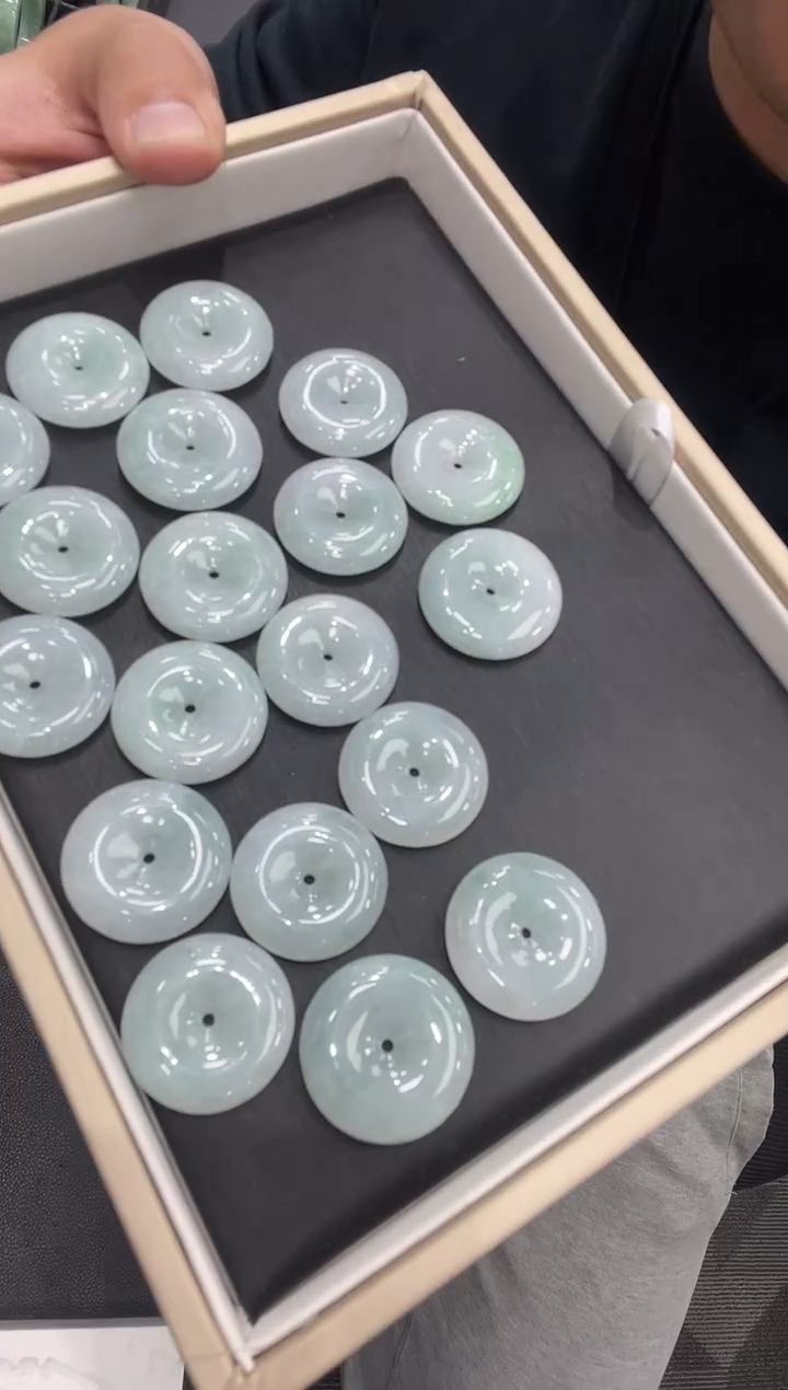 颈饰未镶嵌翡翠多样性发其一FL3