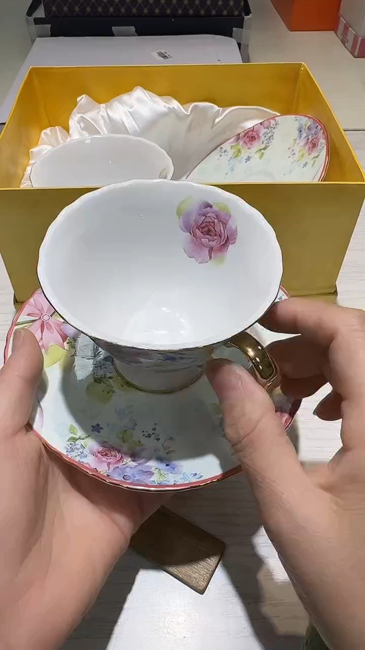 瓷片生活的本意就是开心@@1