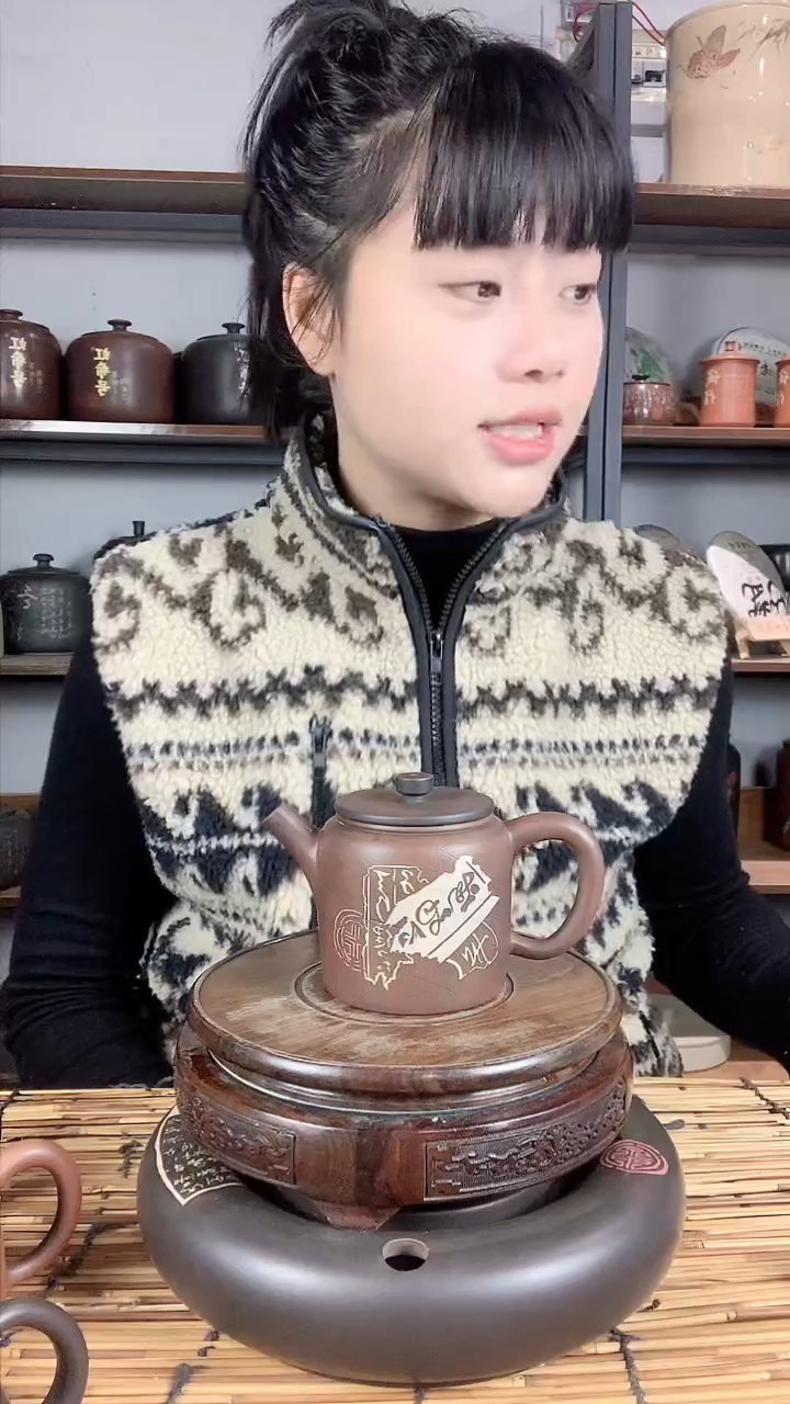 【闪购商品】罐建水紫陶手工彩填壶