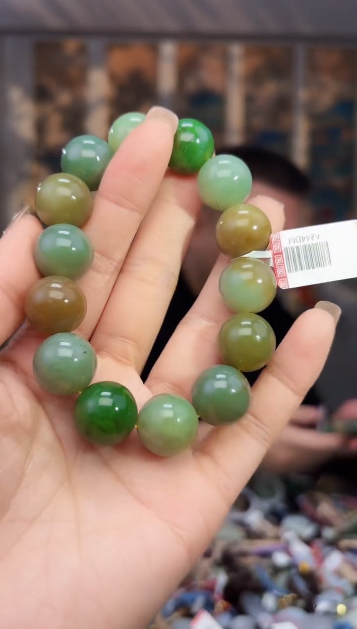 【闪购商品】和田玉挂件未镶嵌拍一发一多样性发货