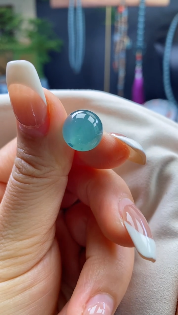 翡翠未镶嵌颈饰0834345809