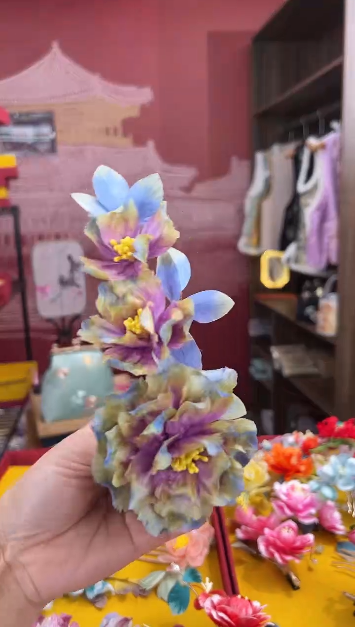 【闪购商品】刺绣非遗绒花（发饰）