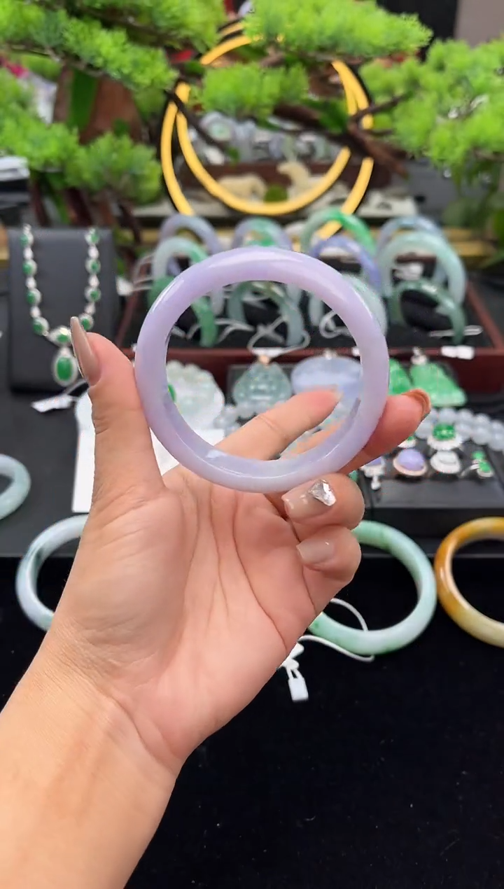 未镶嵌手镯翡翠手镯