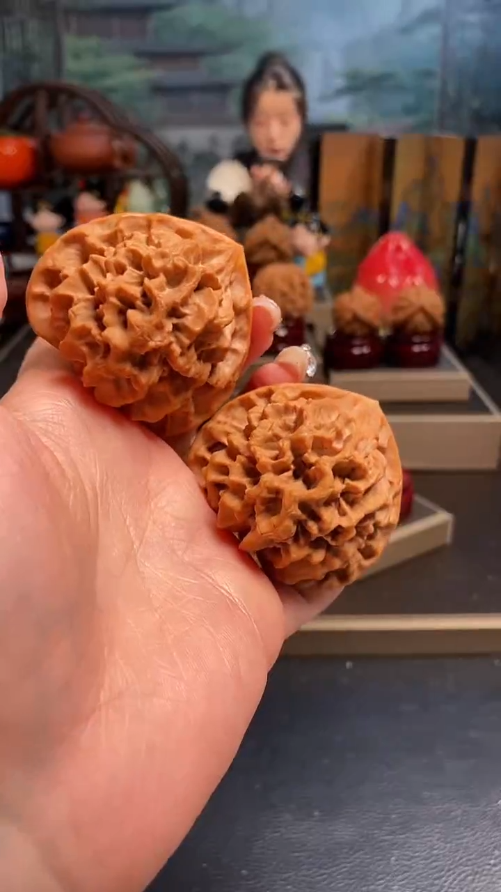 【闪购商品】文玩核桃吊坠H738帝王51