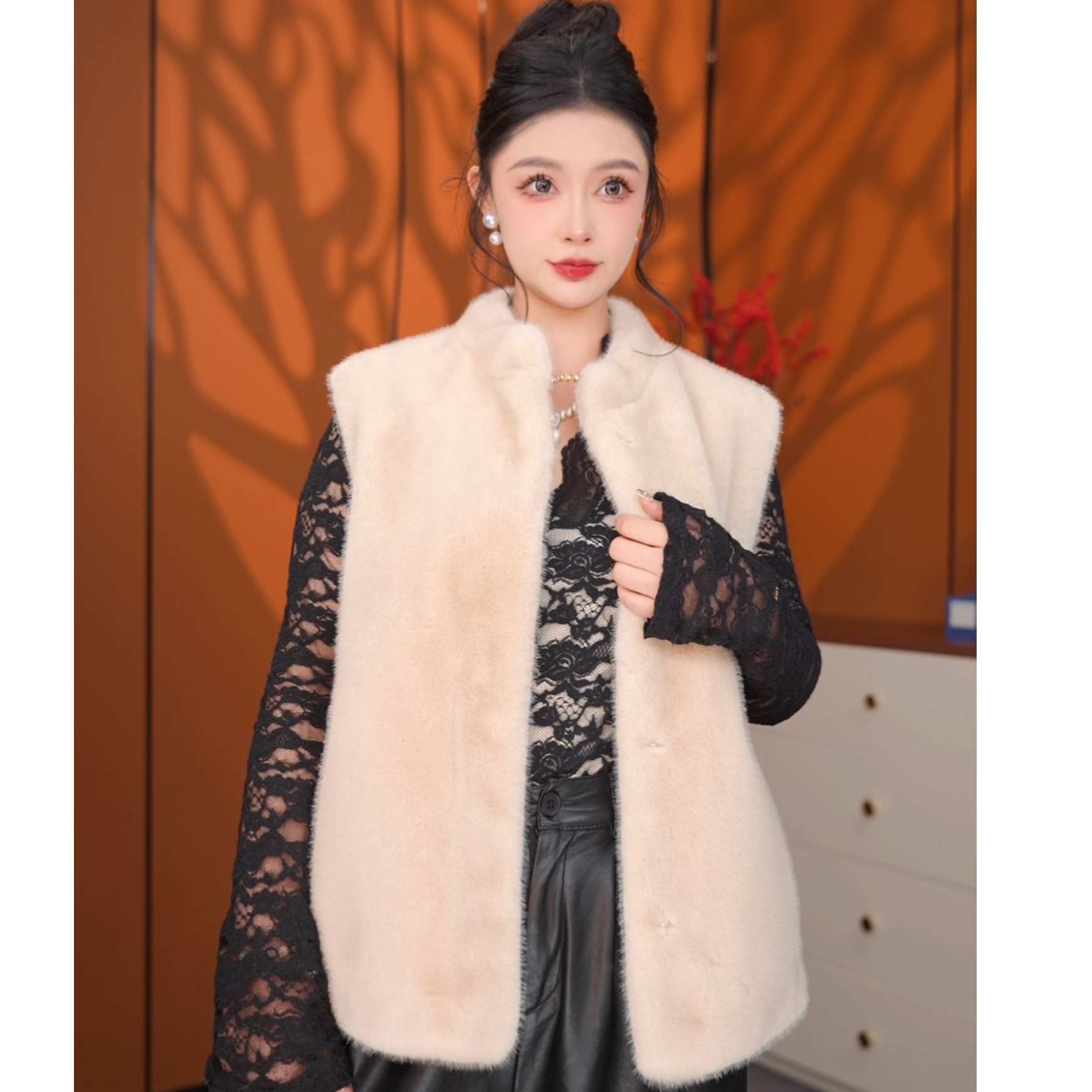 【萌萌】秋冬新款圆领马甲女坎肩高级感马甲-LY666