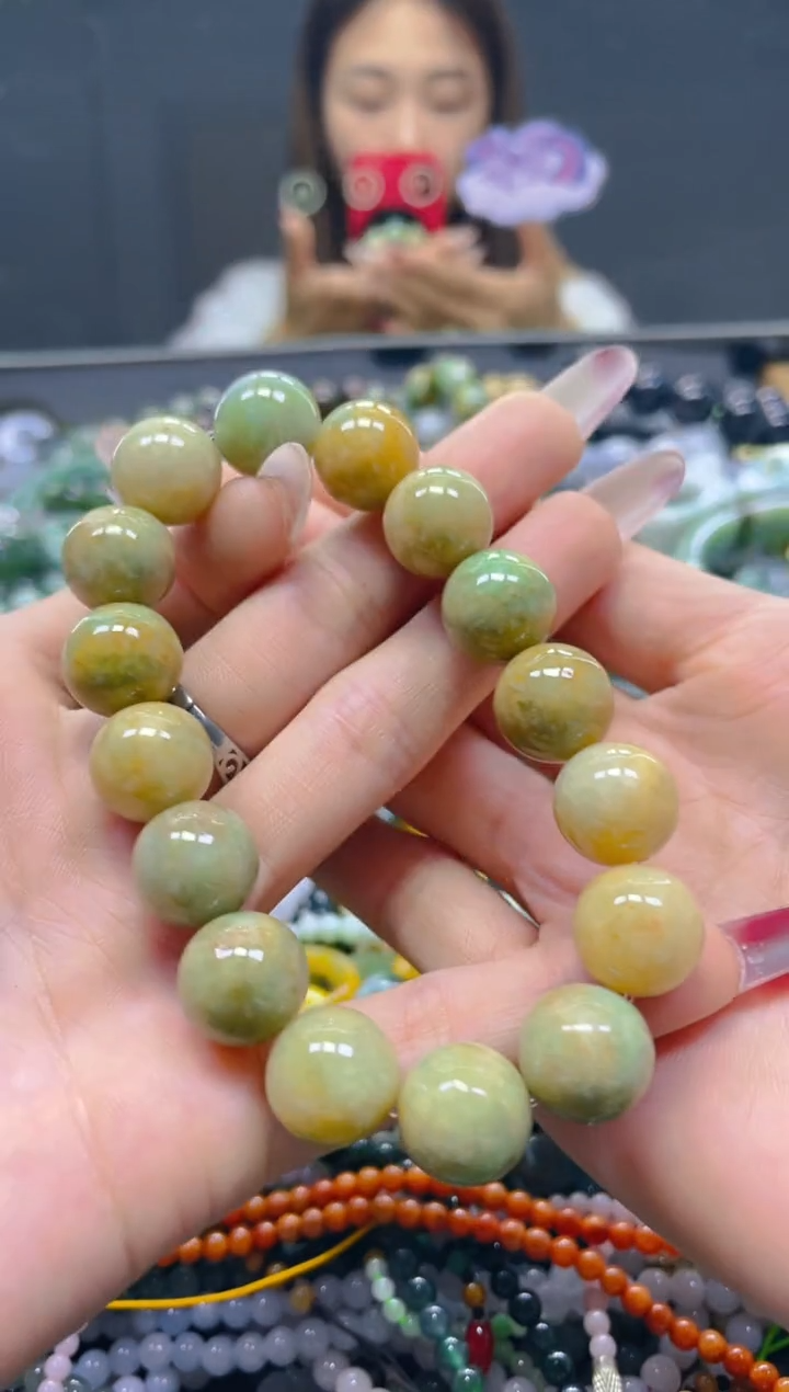 颈饰未镶嵌翡翠13MM/R/翡翠A货，一件也是批发价