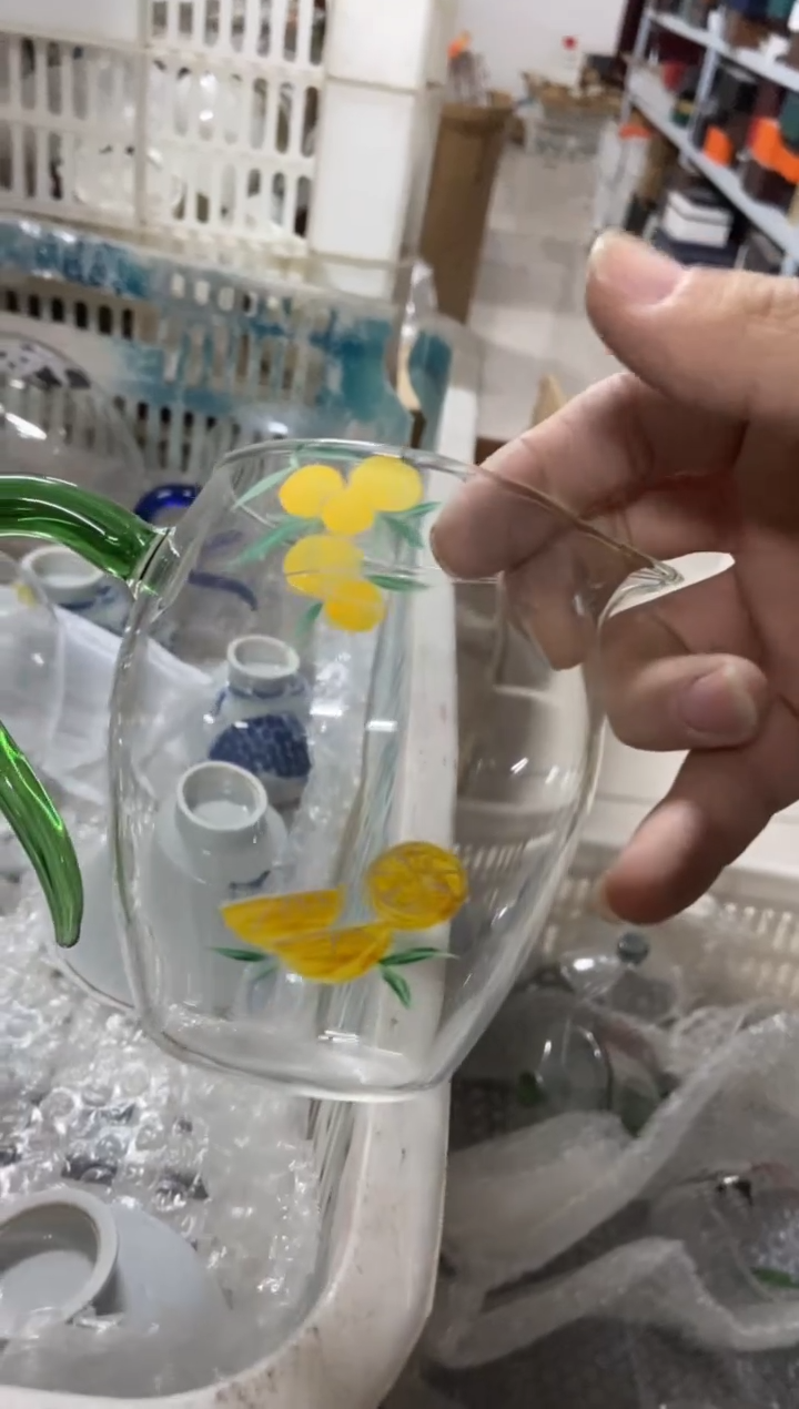 杯子瓷无运费险有瑕疵的摄影的产品有使用过的痕迹有点脏介意勿拍